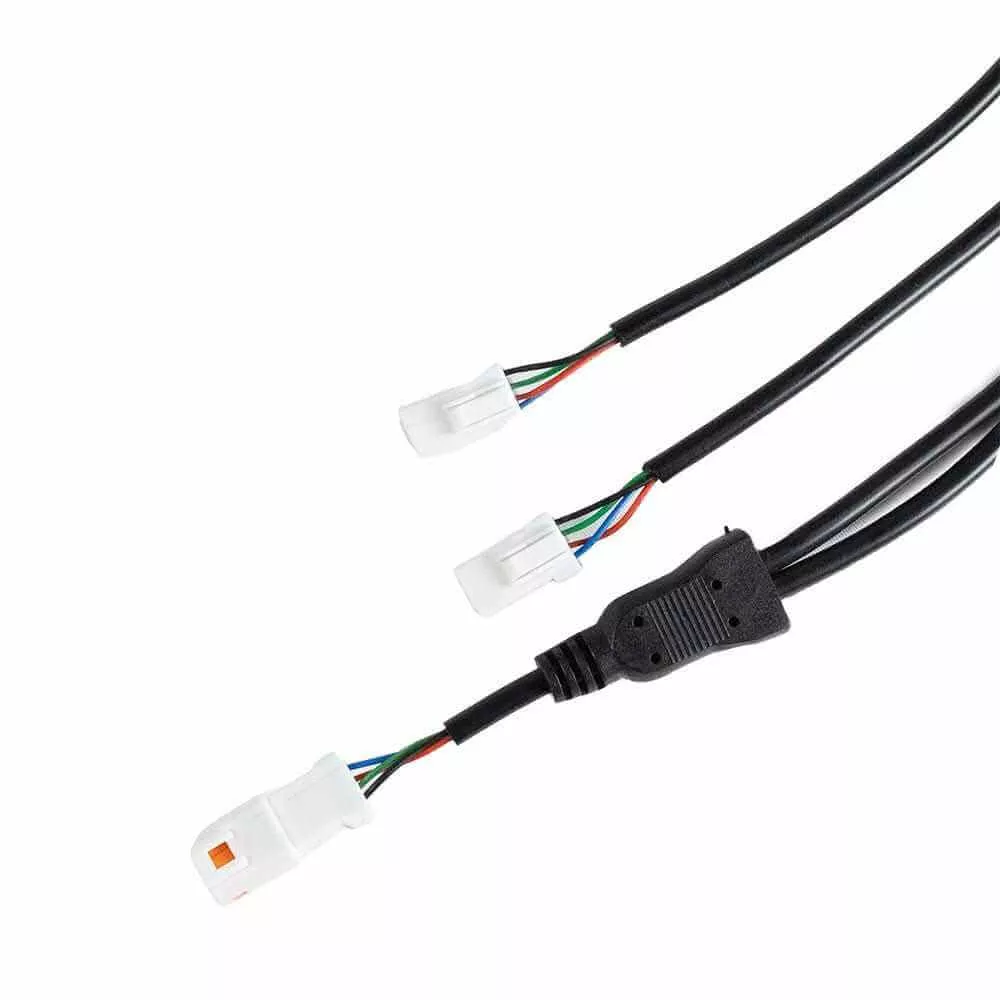 Aquatic AV RGB HRB Y-Adapter LC124R1 - 1 Female to 2 Male Connections