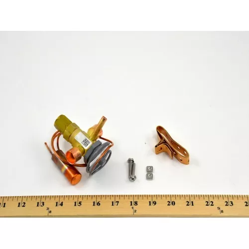 Carrier 8733901828 5/8 in. Expansion Valve