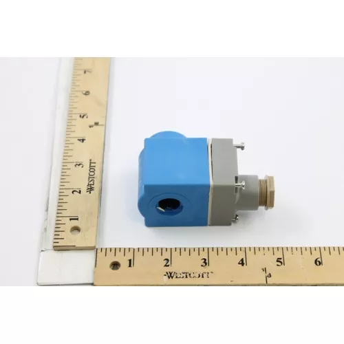 Danfoss 018F6714 220V 10W Solenoid Valve Replacement Coil BE220BS