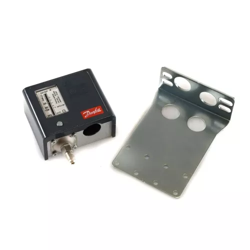 Danfoss 060-5270 6" Vac/108 PSI Manual Reset SPDT Low Pressure Control