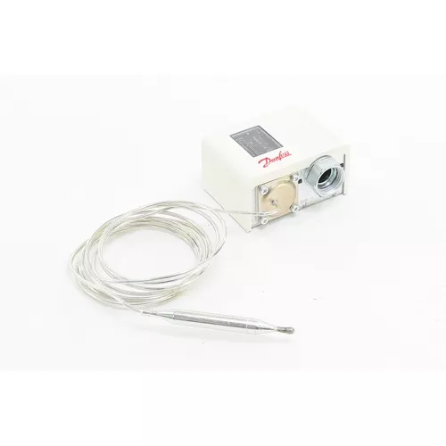 Danfoss 060L224166 KP81 Temperature Controller -40/65°C Fixed