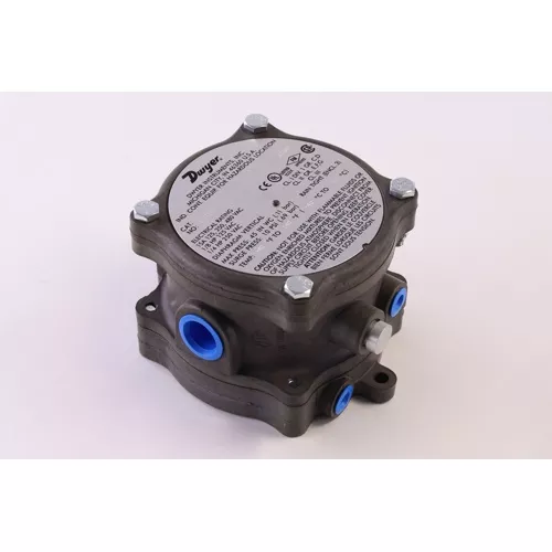 Dwyer 1950-10-2F Differential Pressure Switch, Explosion Proof, SPDT, 3–11" w.c.