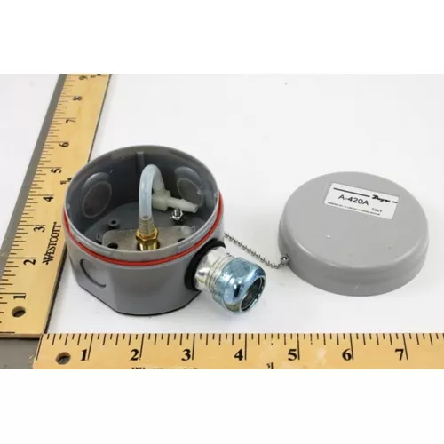 Dwyer A-420A Outside Static Pressure Sensor, NEMA 4X
