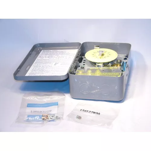 Intermatic T171 24-Hour 125V SPST Skip-Day Mechanical Timer