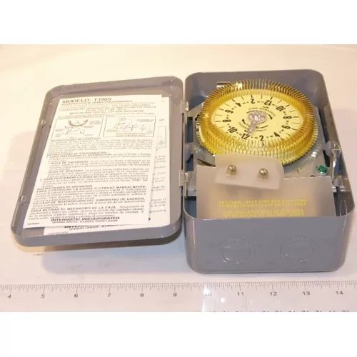 Intermatic T1905 125V SPDT 24-Hour Mechanical Timer