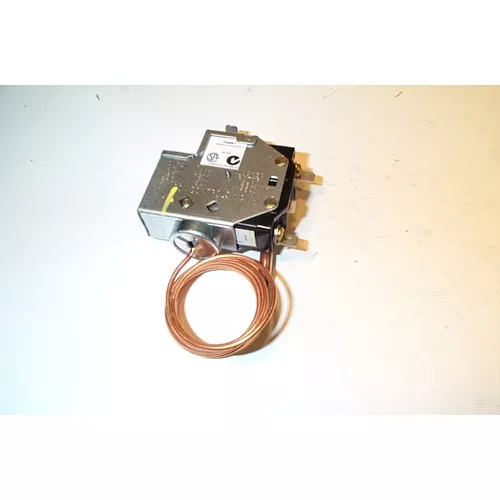 Johnson Controls P20BB-1 Pressure Control, 7–150 PSI, Open Low, Manual Reset