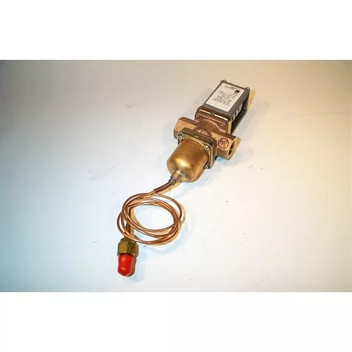Johnson Controls V46EA-3 Pressure Actuated Water Regulating Valve, 3/8" NPT