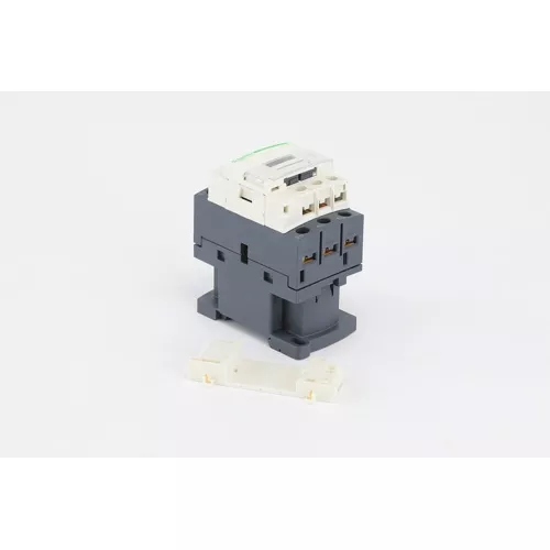 York 024-34916-000 Contactor 9 Amp with Suppressor
